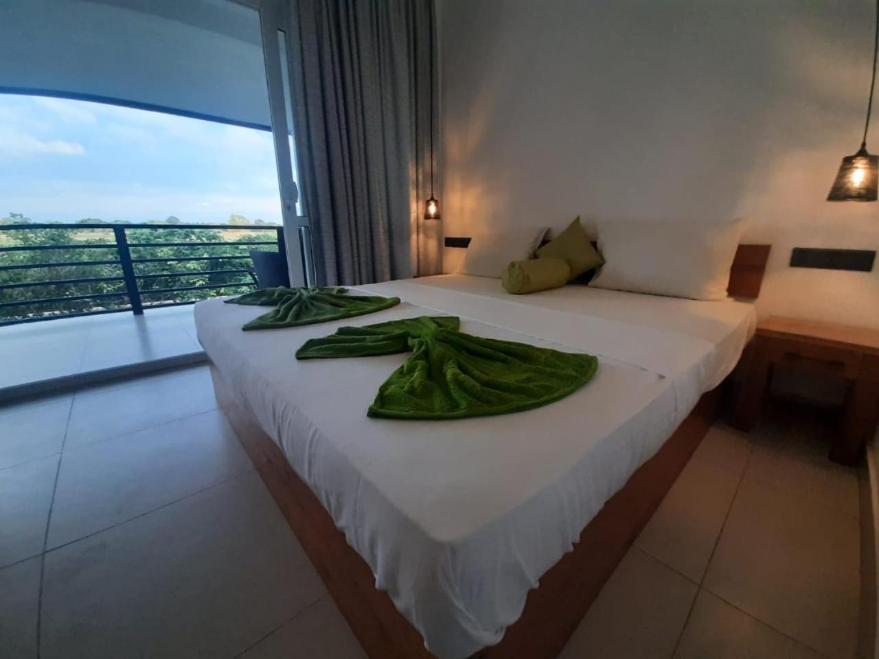 Hotel Atteriya Sigirîya Extérieur photo